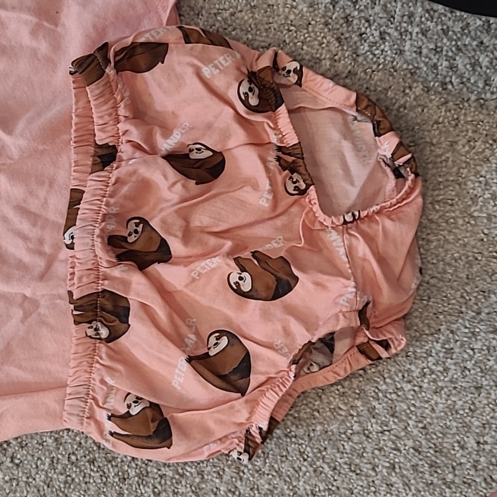 Peter Alexander Sloth Pyjamas Set - Picture 4 of 5